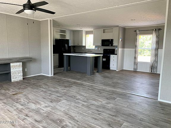 4th image of 4426 Anna Maria Ln