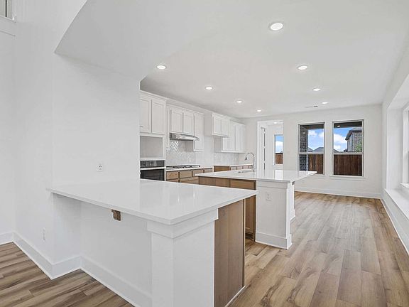 4th image of 4073 Anglers Way