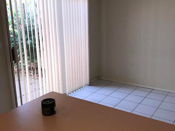 4th image of 14021 N Kendall Dr APT A
