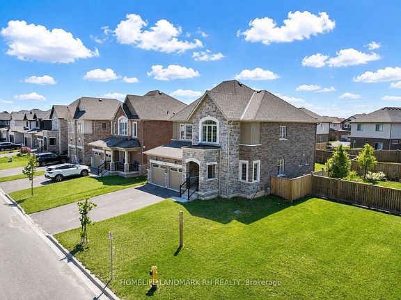3rd image of 9 Homestead Way