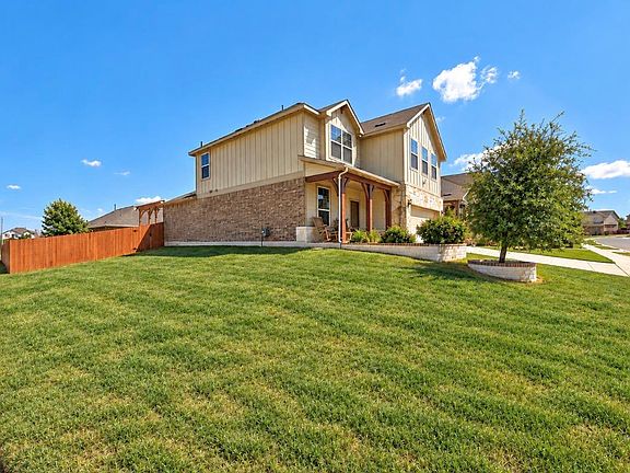 4th image of 111 Bayberry Cir
