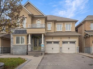 6 Villadowns Trl, Brampton, ON L6R3V5