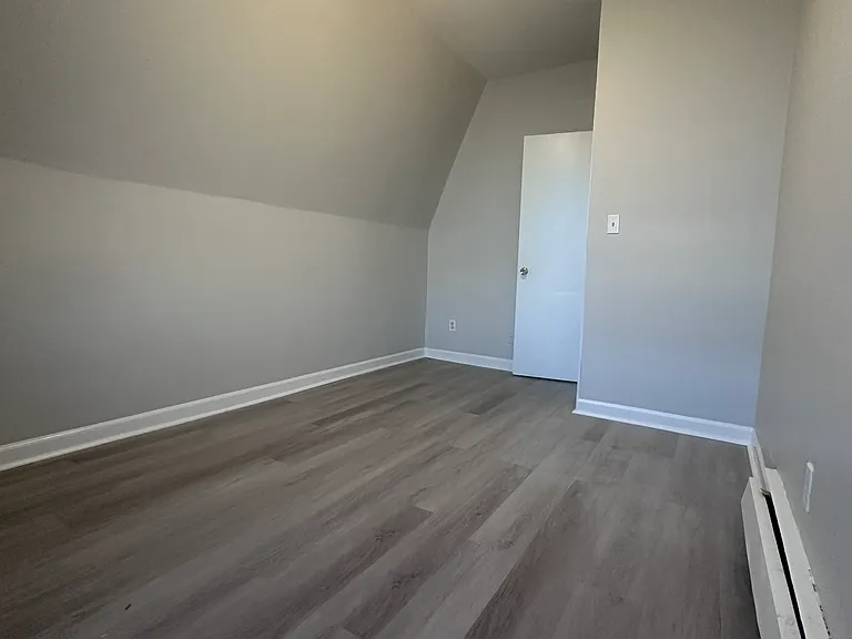 299 Highland Ave #2 — Photo 4