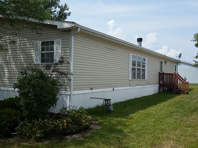 2nd image of 36 Partridge Ln