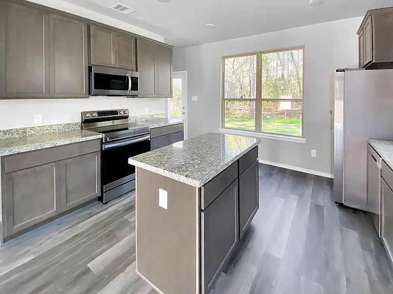 1202 Saint Lawrence River Rd — Photo 7
