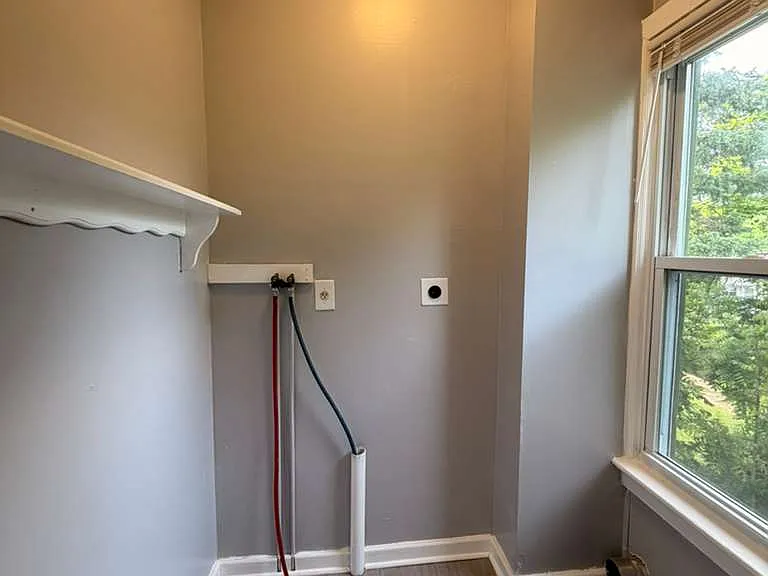 41-43 New St #2A — Photo 4