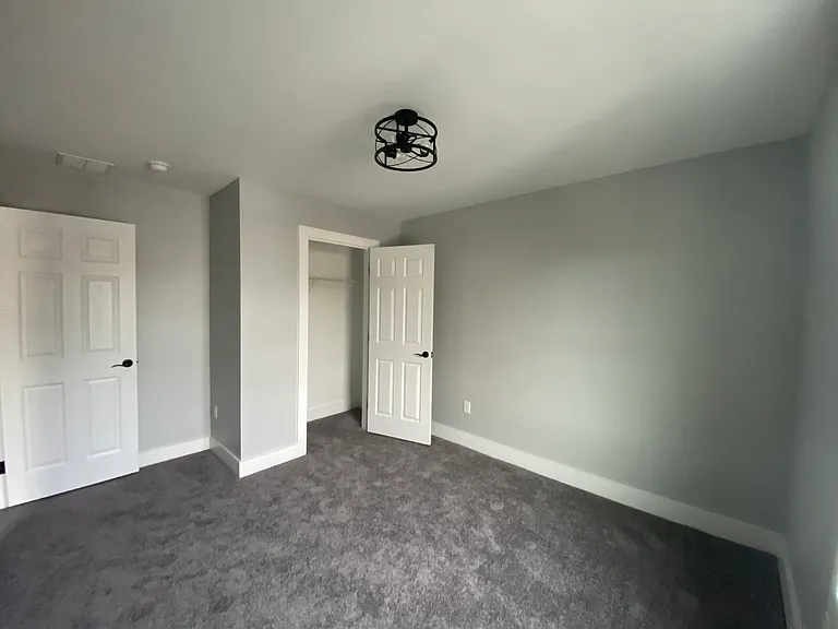 32 Main St #4 — Photo 22