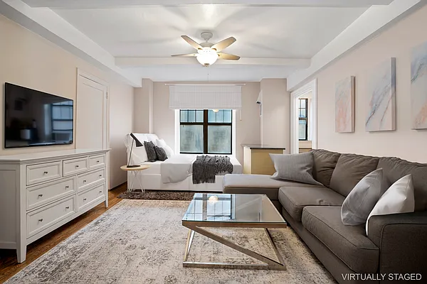 Rented by Douglas Elliman | media 8