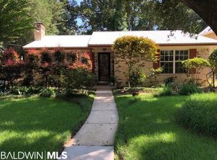 110 Atkinson Ln, Fairhope, AL 36532