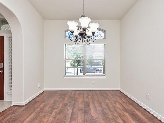 5th image of 5330 Blue Pearl Dr