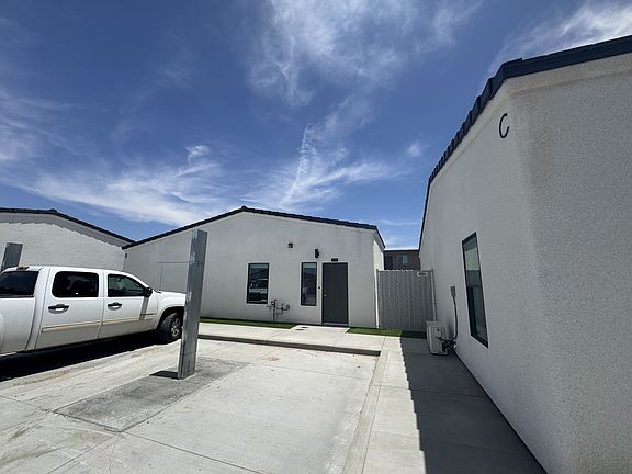 2nd image of 2076 Swanson Ave Building B