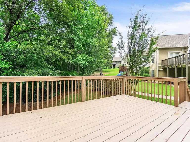 101 Beaumont Creek Ln — Photo 14