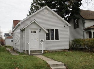 302 4th St, Manistee, MI 49660
