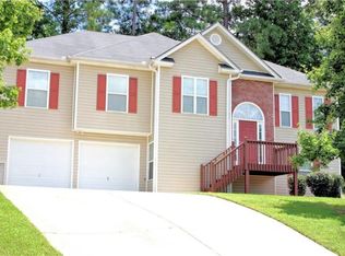 7400 Grayson Bridge Cir, Douglasville, GA 30134