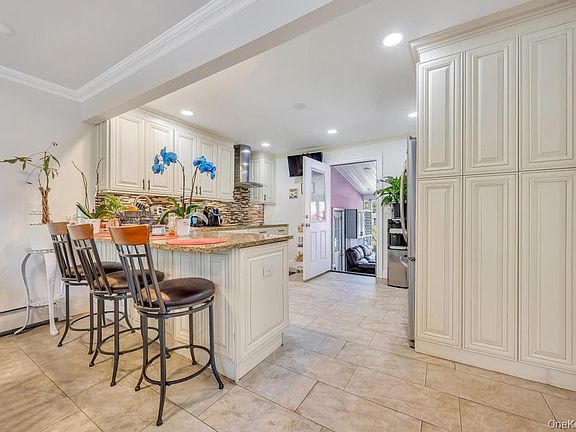 5th image of 55 Prospect Avenue