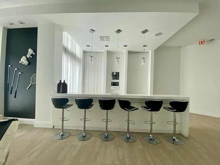 350 S Miami Ave #3813 — Photo 31