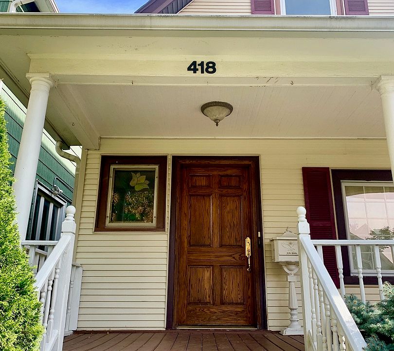 1st image of 418 Thomas Ave