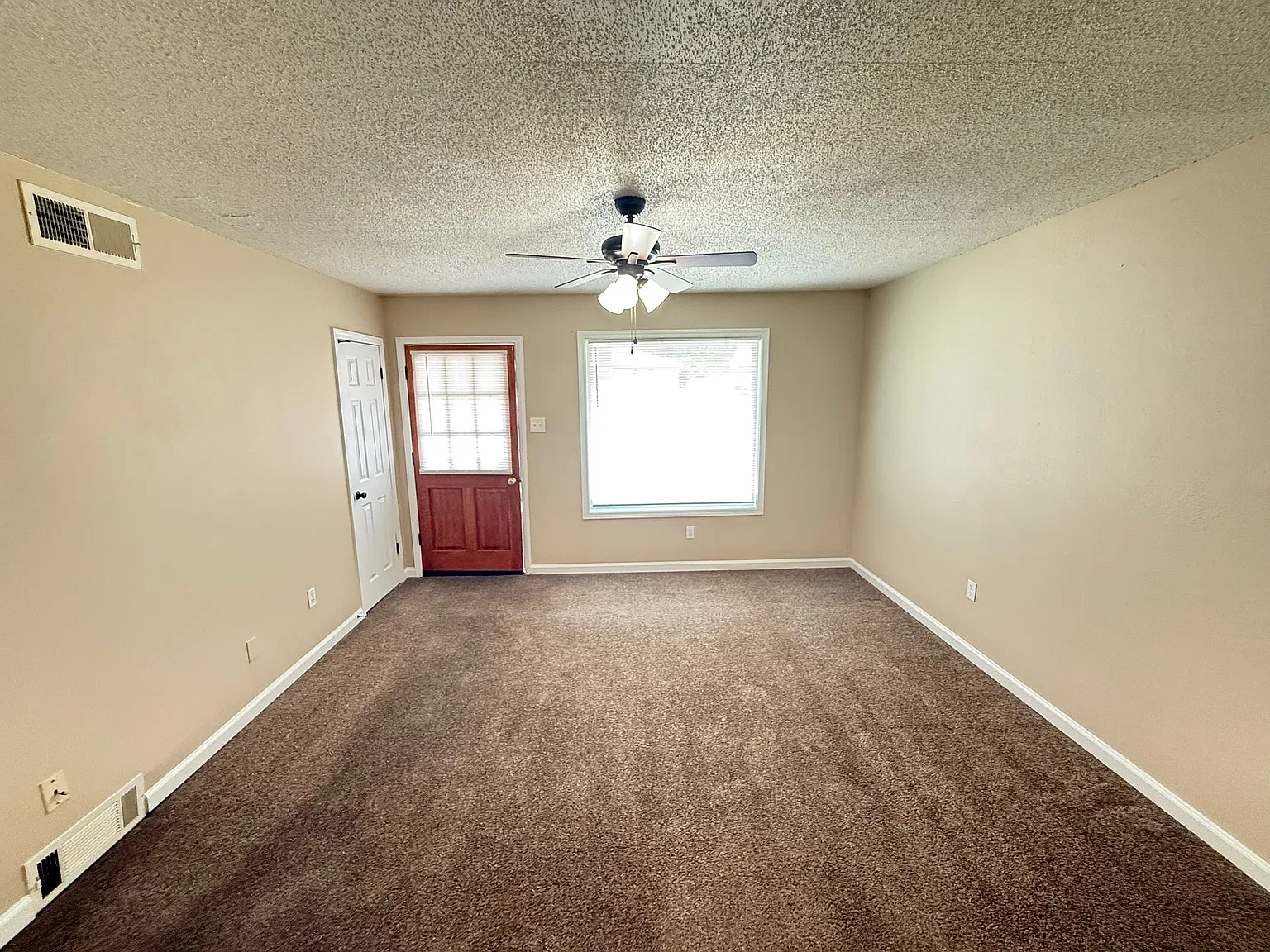 2477 Chattering Ln — Photo 4