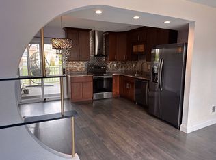 2001 Beech Ln, Bensalem, PA