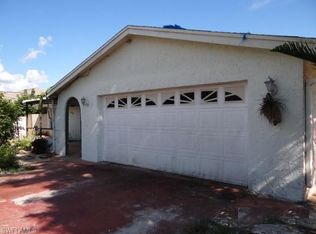 5454 27th Pl SW, Naples, FL 34116