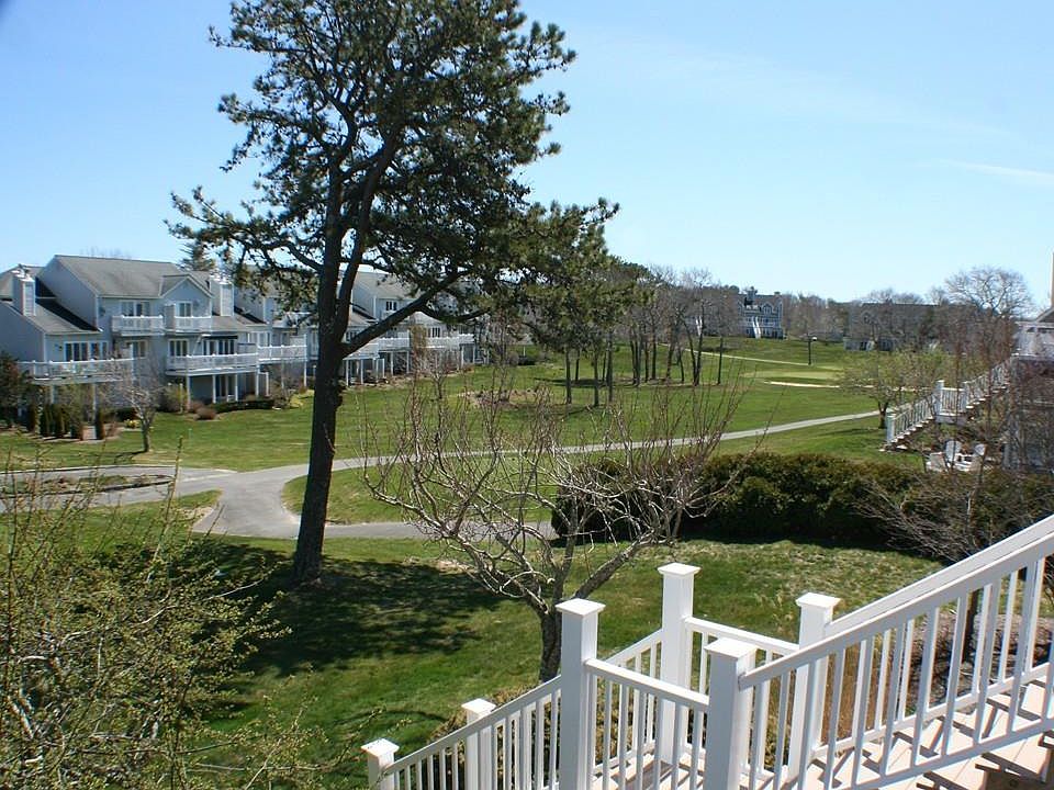 1st image of 546 White Cliff Dr