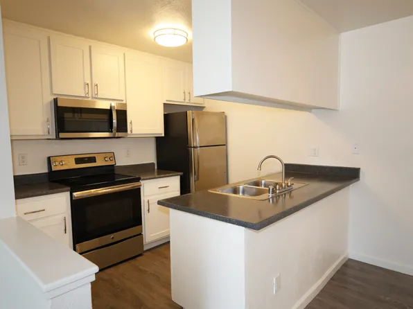 Sierra Ridge Apartments