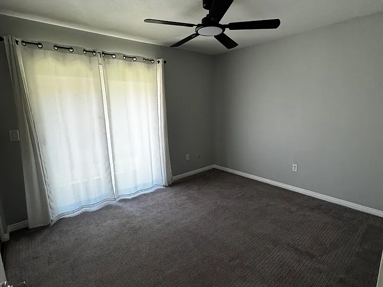 340 Pacific St — Photo 5