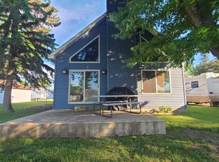 12696 E Houghton Lake Dr, Houghton Lake, MI 48629