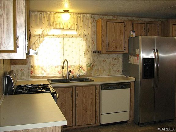 4th image of 1823 Cypress Ln