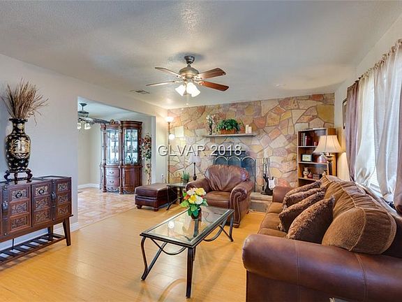 4th image of 2147 N Christy Ln