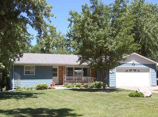 1410 Indian Hill Rd, Worthington, MN 56187