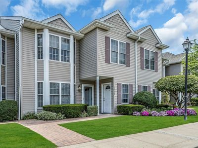 1000 N Madeira Boulevard, Melville, NY, 11747