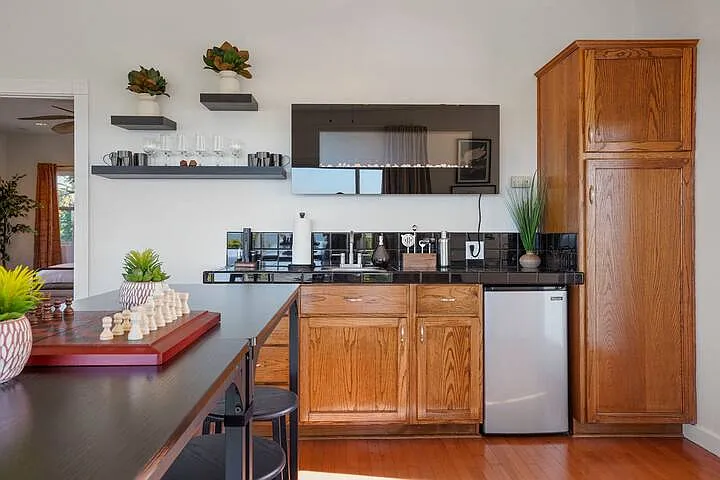4551 Narragansett Ave #1 — Photo 27