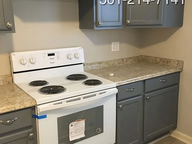 807 S Main — Photo 16