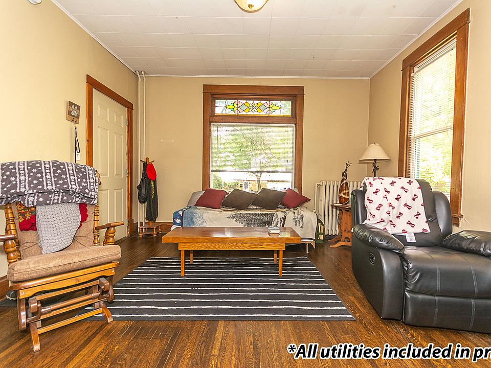 1st image of 857 Oakdale Ave #1