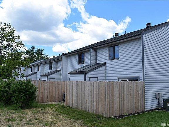 2nd image of 6418 Tantamount Ln