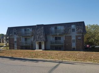 701 Allison Ave APT 10, Manhattan, KS 66502