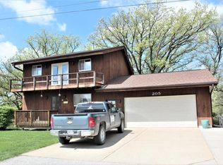205 N Oak Ave, Logan, IA 51546