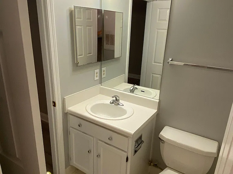 4400 Helmsford Ln #103 — Photo 9