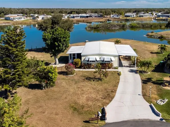 1300 Sanderling Dr, Englewood, FL 34224