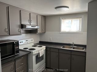 41 Deerhurst Ave, Toronto, ON M9N3A6