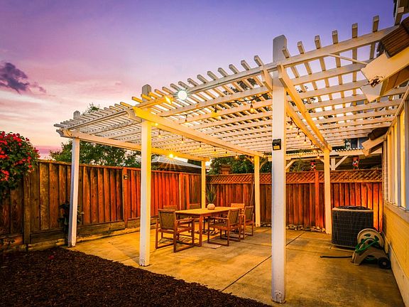 4th image of 17515 Montoya Cir