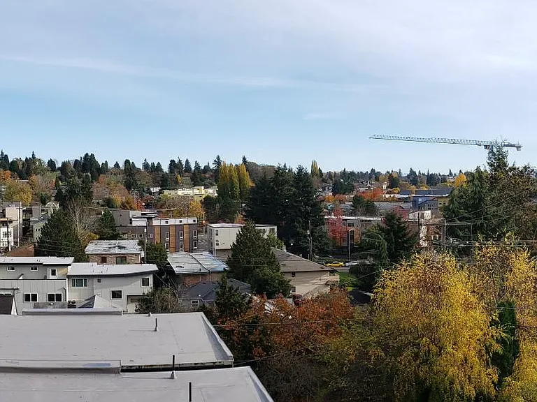 5200 22nd Ave NE #401 — Photo 9