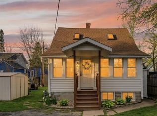 2926 Milwaukee Street, Madison, WI 53704