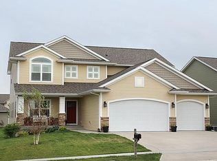 31 Eversull Ln, Iowa City, IA 52245