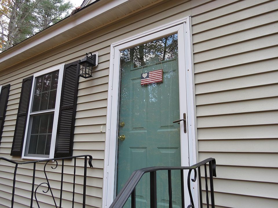 22 Sleepy Hollow Road, Wolfeboro, NH 03894 Zillow