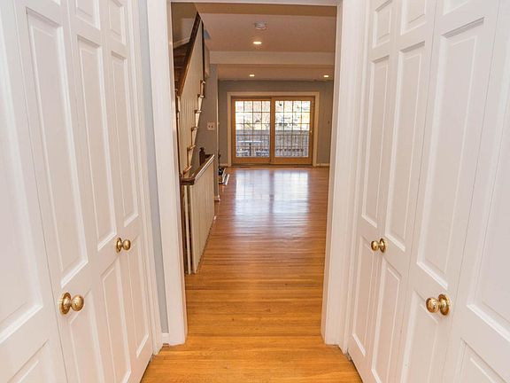 Entrance Coat Closets