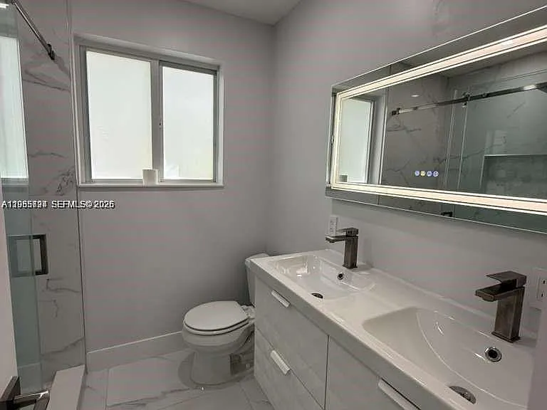 19020 SW 91st Ave — Photo 5