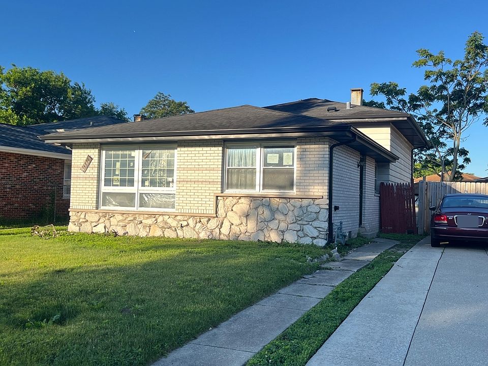 1st image of 14474 Lincoln Ave
