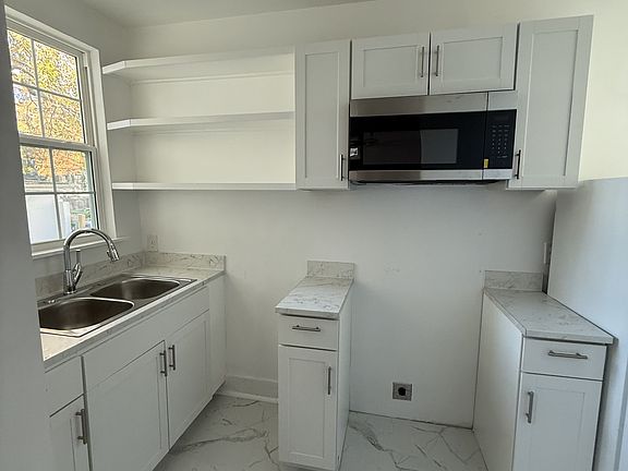 2nd image of 1737 Napoleon Ave #11314451